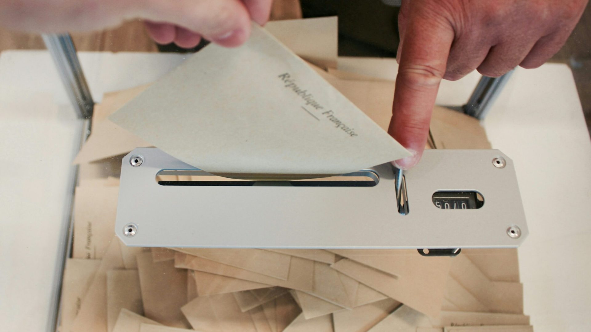 arnaud-jaegers-5CoOYSxILSw-unsplash (1)